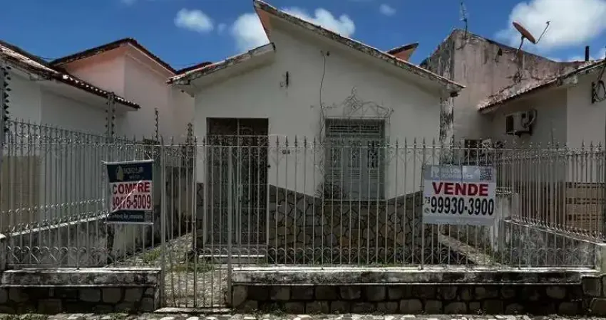 Casa à venda em rua pública, GETÚLIO VARGAS , Aracaju, SE