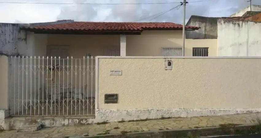 Casa à venda em rua pública, EDUARDO GOMES , São Cristóvão, SE