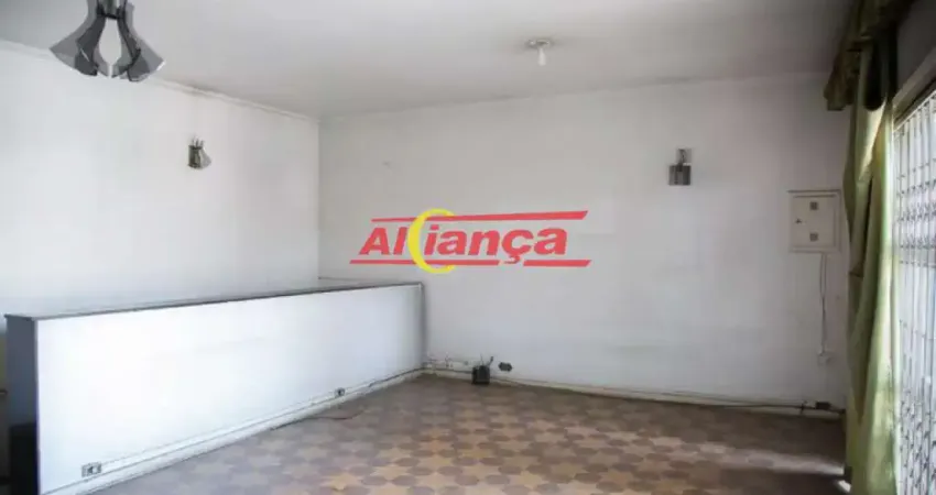CASA PARA ALUGAR COM 200M², 04 QUARTOS, 02 SUÍTES, VILA AUGUSTA - GUARULHOS/SP POR R$ 2.800,00