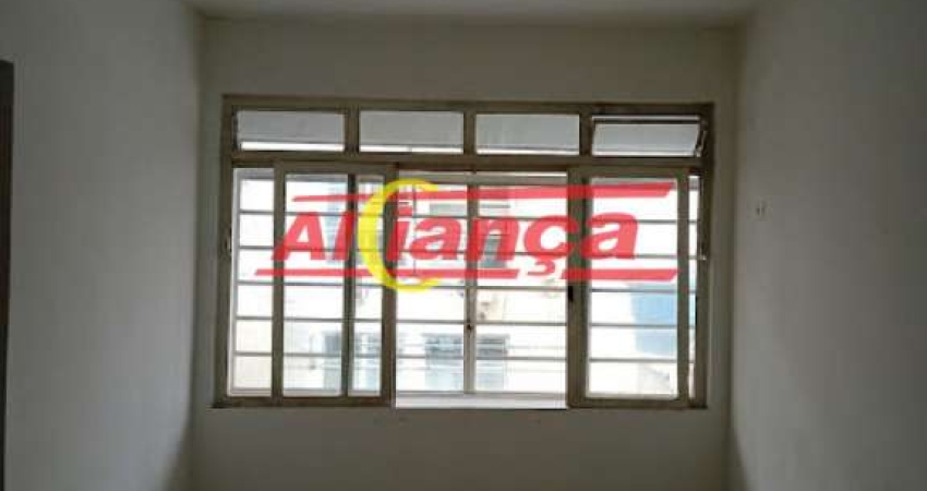 Sala comercial para alugar com 3 salas, 2 banheiros, 1 cozinha ,  Centro ,  Guarulhos por 3.000,00