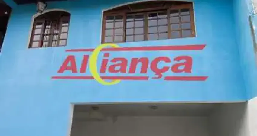 Sobrado com 3 quartos para alugar, 250 m² - Jardim Santa Mena - Guarulhos /SP  por R$3.500,00