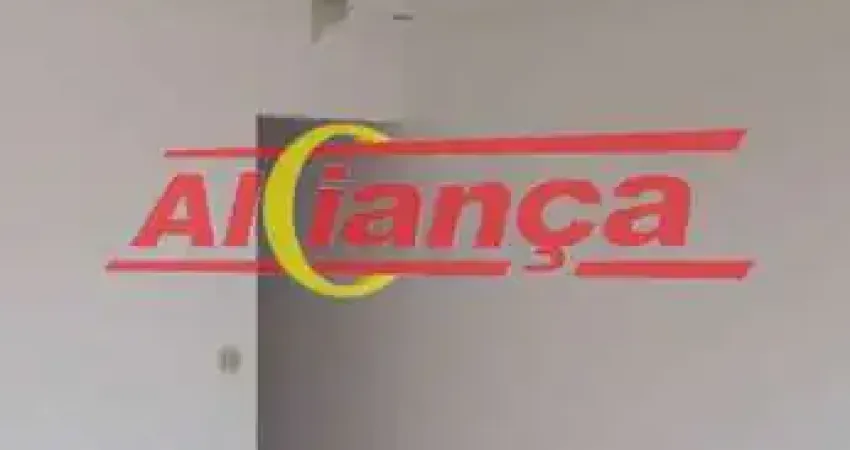 CASA PARA ALUGAR COM 03 QUARTOS, SUÍTE, 160M², PORTAL DOS GRAMADOS - GUARULHOS/SP POR R$ 1.900,00