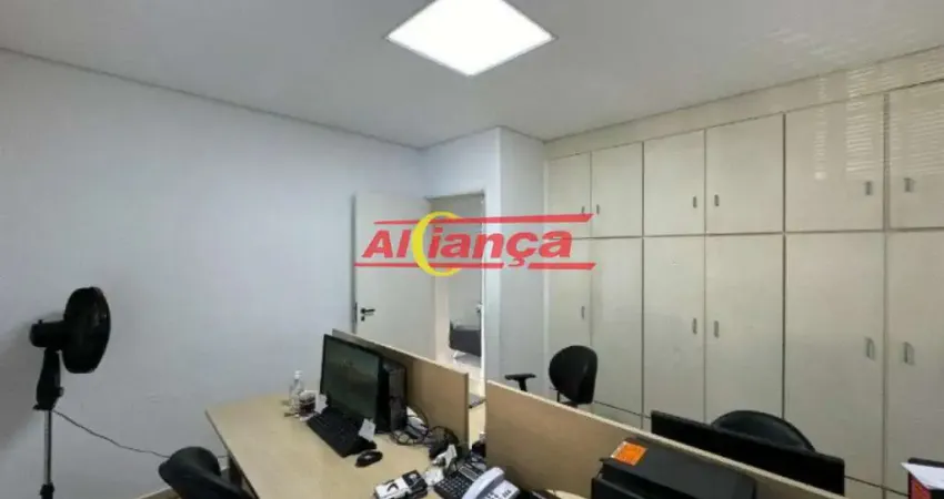 Casa comercial para alugar  115 m², Vila Moreira- Guarulhos por R$ 3.500,00