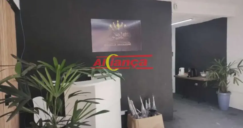 Salão comercial para alugar com 3 salas, recepção, cozinha, Vila Galvão - Guarulhos por R$: 1.200,00