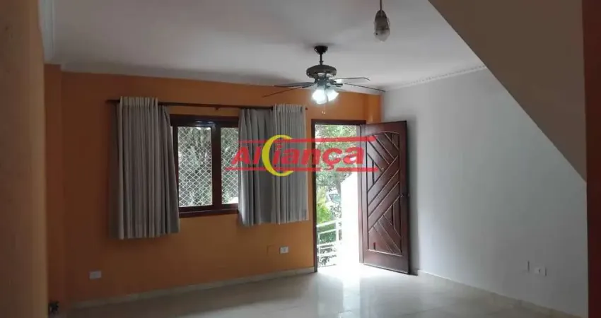 Casa de condominio 2 quartos, sendo 1 suíte e 4 vagas 130m², Vila Augusta-R$ 4.500,00