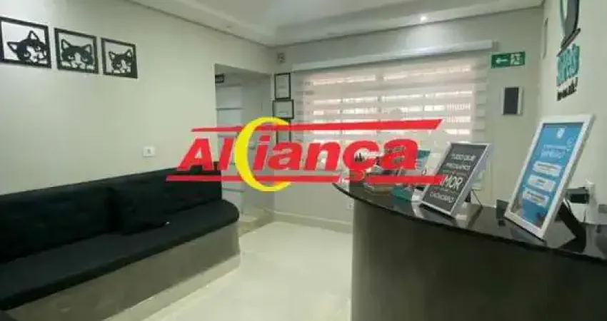 Casa comercial para alugar ideal para Clínica Veterinária, 136m², 2 vagas - Picanço - Guarulhos