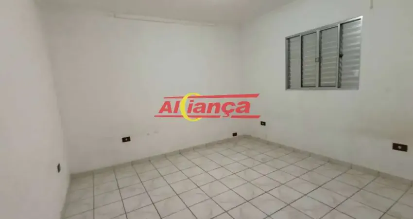 CASA 55m² - COM 1 QUARTO PARA LOCAÇÃO NO VILA PARAISO - R$1.100,00