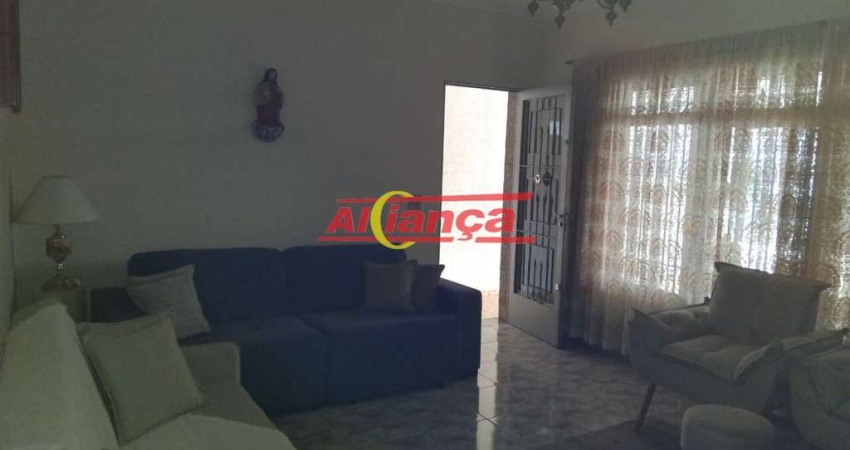 Sobrado para alugar, 3 quartos e 2 vagas, 200m², Jardim Tranqüilidade - Guarulhos R$ 5.000,00