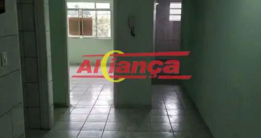 Casa com 2 quartos para alugar - 80m² -parque continental ii - guarulhos/sp - por r$2.500