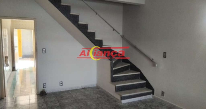 Sobrado para alugar com 2 quartos + Edícula , 2 vagas de garagem - Macedo - Guarulhos por R$: 3.500