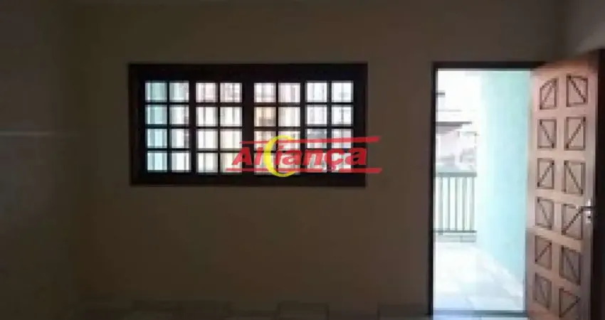Casa com 2 dormitório para alugar, 70 m² - Jardim City- Guarulhos/SP por R$ 2.000,00
