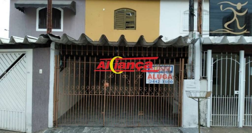Sobrado para alugar, 2 quartos e 2 vagas cobertas, 72,10 m², Picanço - Guarulhos por R$ 2.500,00