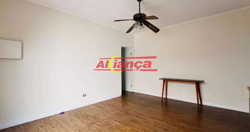 Casa com edícula 3 quartos e 5 vagas para alugar, 150 m² - Jardim Munhoz- Guarulhos-R$ 3.500,00