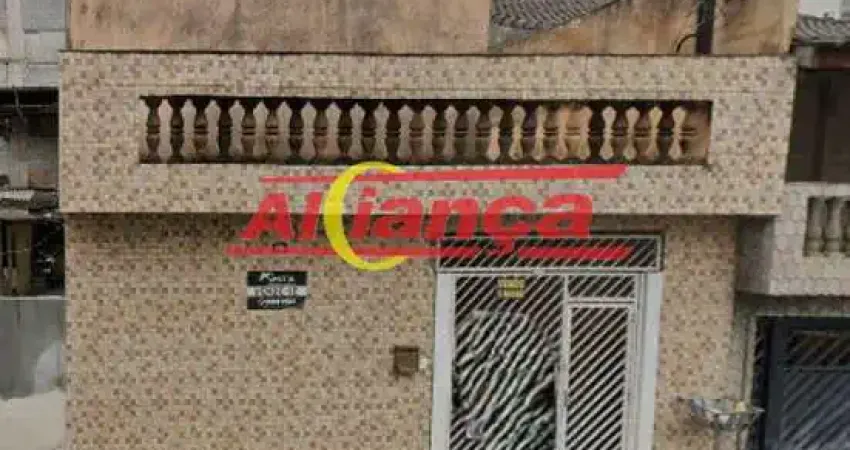 Casa com 2 quartos e 1 vaga para alugar, 118m² - Jd. Flor da Montanha - Guarulhos/SP por R$2.000