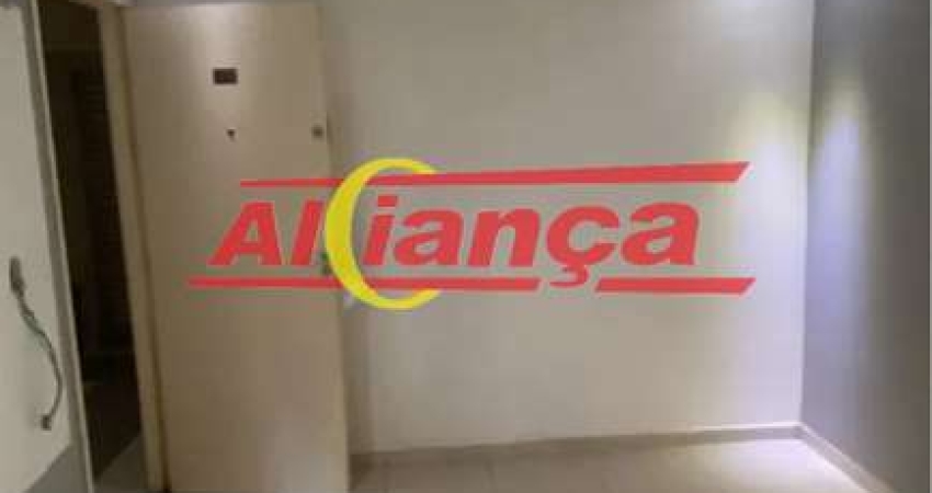 APARTAMENTO COM 02 QUARTOS, 01 VAGA. 45M², ÁGUA CHATA - GUARULHOS/SP POR R$ 1.200,00