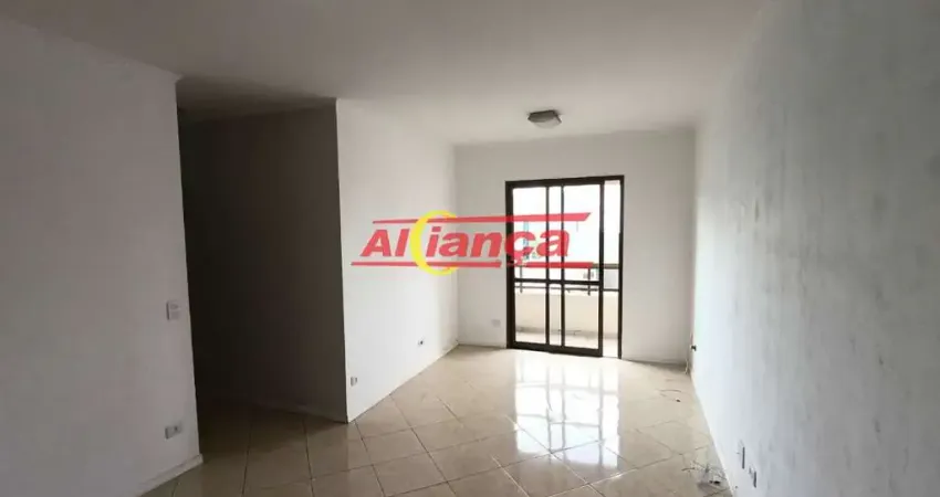 Apartamento para alugar com 2 Quartos, 1 Suíte, 1 vaga, Vila Moreira - Guarulhos por r$ 2.250,00