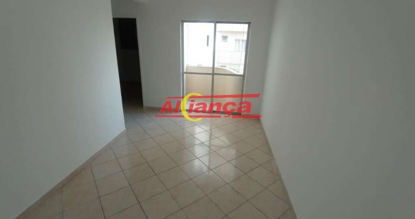 ÓTIMO APARTAMENTO 65M² COM 2 DORMITÓRIOS E 1 VAGA DE GARAGEM - CENTRO - R$ 1.650,00