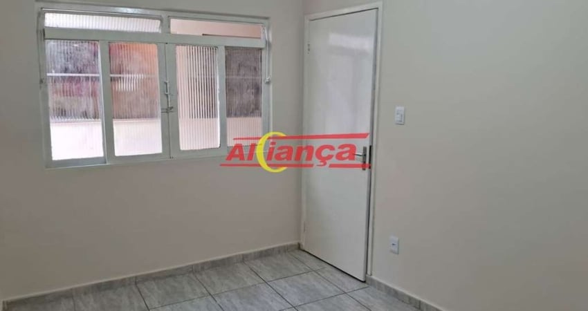 CASA SOBRELOJA PARA ALUGAR, 01 QUARTO, 45M², PARQUE EDU CHAVES - SÃO PAULO POR R$ 1.200,00