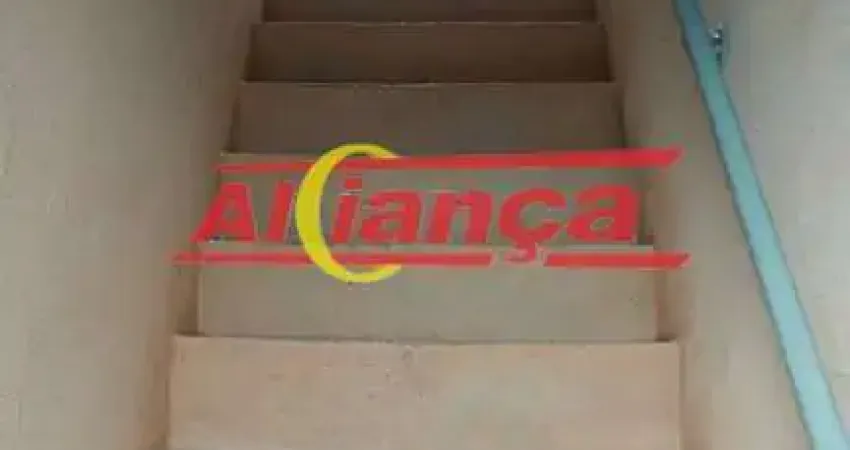 Casa 125m² - com 2 quartos para locação no pq. santos dumont - r$1.000,00