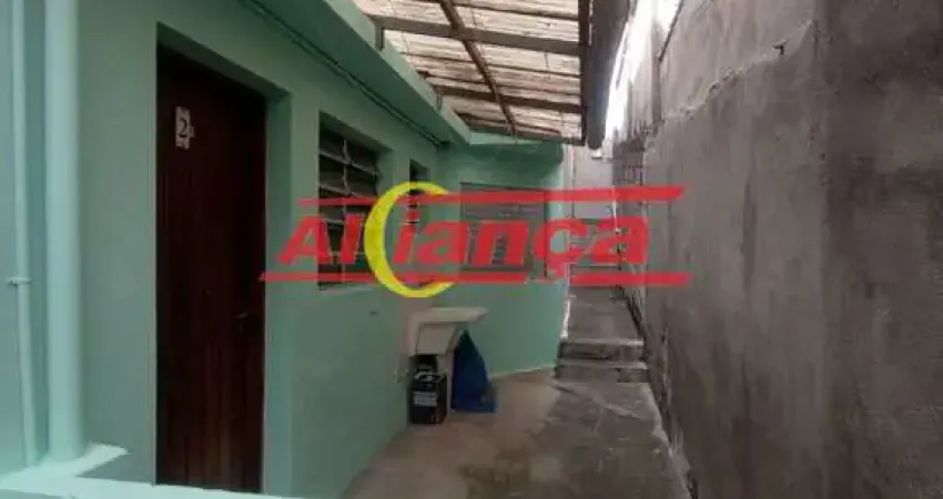 Casa com 1 quarto para alugar,  65m² - Vila Flórida - Guarulhos/SP por R$ 1.200,00