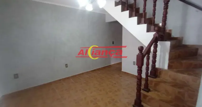 Sobrado com 2 dormitórios para alugar, 150m² - Jd Pres Dutra - Guarulhos /SP por R$ 3.000,00