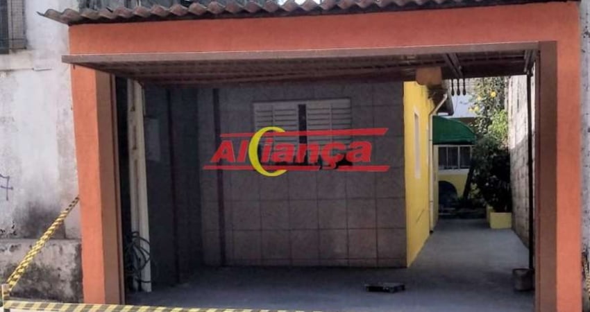 Casa com 1 dormitório para alugar, 30 m² - Pimentas - Guarulhos/SP por R$ 900,00