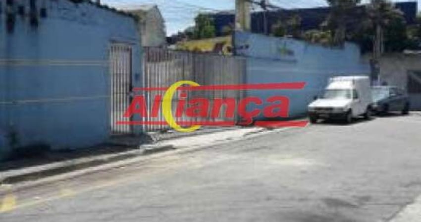 Casa para alugar 60 m² com 1 dormitório e 1 vaga de garagem - Jardim Diogo - Por R$ 1.329,70