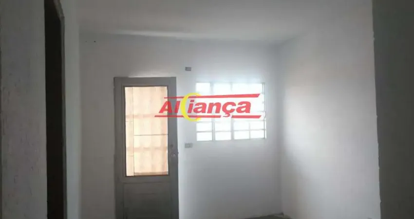 Casa para alugar, 56,79 m² com 1 quarto e 1 vaga de garagem - Vila Rio de Janeiro - Por R$ 1.329,70