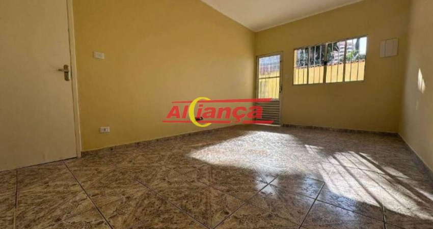 Casa com 3 quartos para alugar,  135m² -Jardim Maria Helena  - Guarulhos/SP R$ 5.500