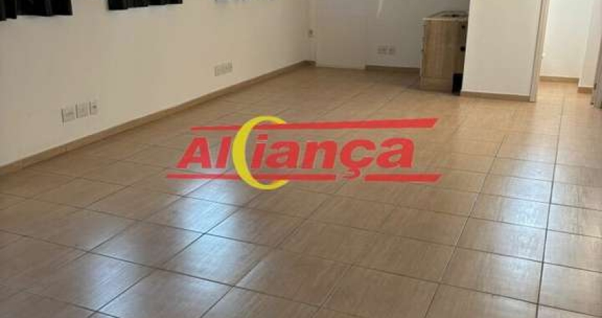 Sala para alugar com 40 m², 01 vaga - Vila Rio de Janeiro - Guarulhos/SP Por R$ 1.500,00
