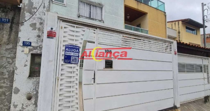 Sobrado com 3 quartos e 2 vagas para alugar, 213m² - Vila Rosália- Guarulhos /SP -R$4.500,00
