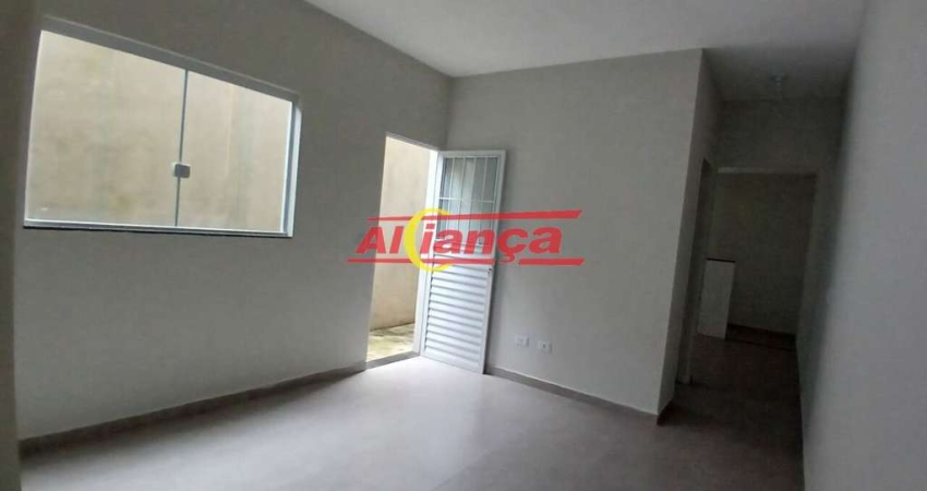 Casa com 2 quartos para alugar,  50m² - Parque Continental II - Guarulhos/SP R$ 1.980,00