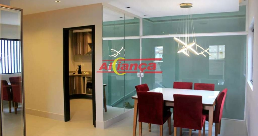 Sobrado com piscina para alugar, 3 quartos, sendo 1 suíte e 4 vagas, 350m²,- R$ 8.000,00