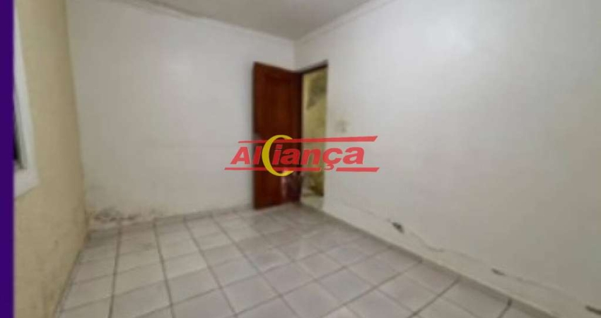 Casa com 2 quartos para alugar,  120m² - Parque Continental Ii - Guarulhos /SP - por R$1.800,00