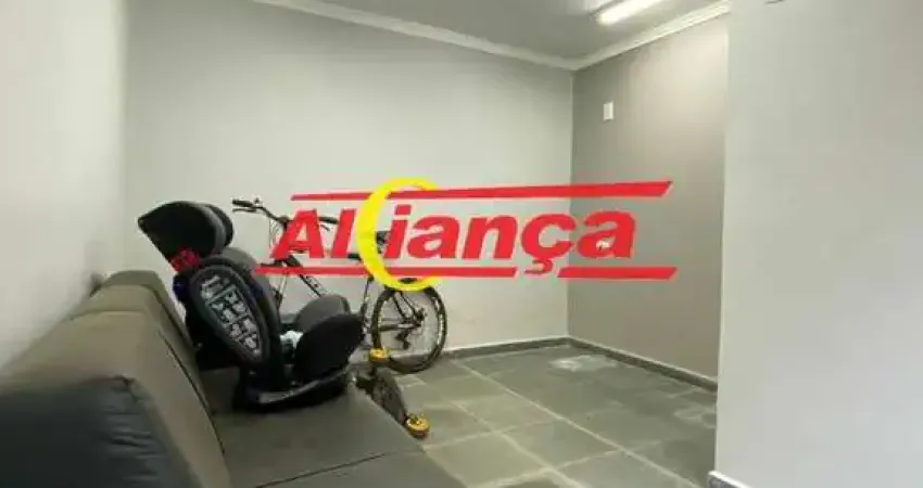 Sobrado com 3 quartos para alugar, 240 m² -Jardim Santa Mena - Guarulhos /SP - por R$4.300,00
