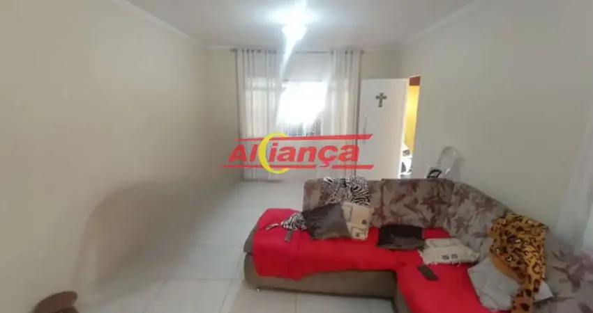Sobrado para alugar com 3 quartos sendo 1 suíte, 3 banheiros- 120 m²- Jardim Jovaia - Guarulhos