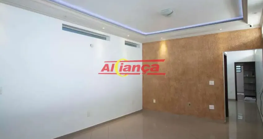 Sobrado para alugar, 3 quartos e 2 vagas, 298m², - Jardim Tranqüilidade Guarulhos por R$4.500,00