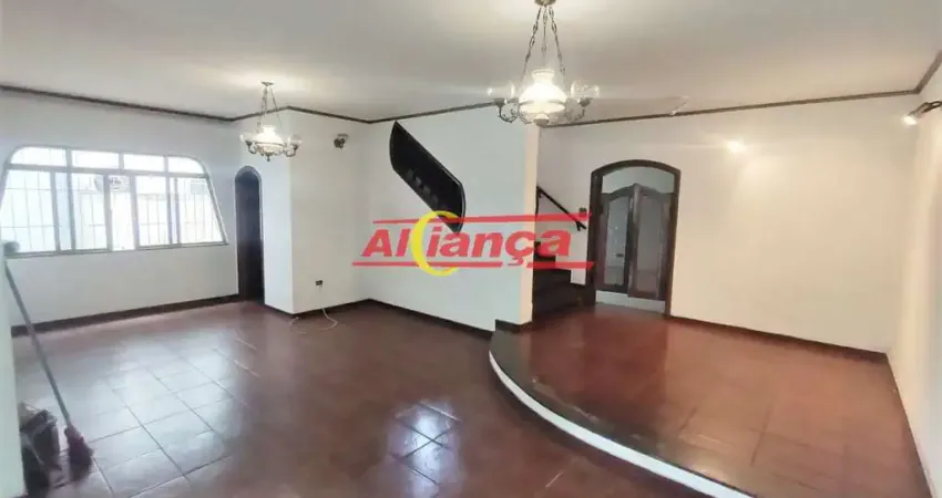 Sobrado 450m² para alugar com 4 quartos, sendo suítes, 4 vagas , Jd. Maia - Guarulhos por R$: 15.000