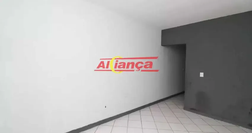 Casa com 2 quartos para alugar, 68m² - Jardim Moreira - Guarulhos /SP - por R$ 1.200,00