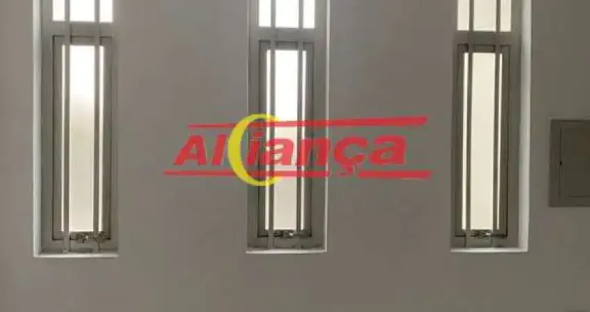 Casa Comercial para alugar com recepção, 2 salas, copa, 3 vagas - Centro  Guarulhos por R$: 2.500,00