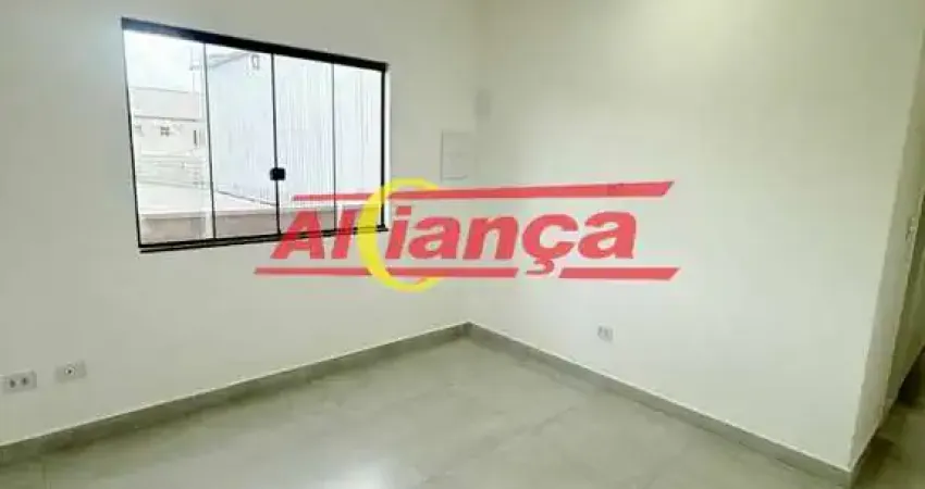 Casa para alugar, 2 quartos, 70m², Jardim Adriana - Guarulhos/SP por R$ 2.200,00