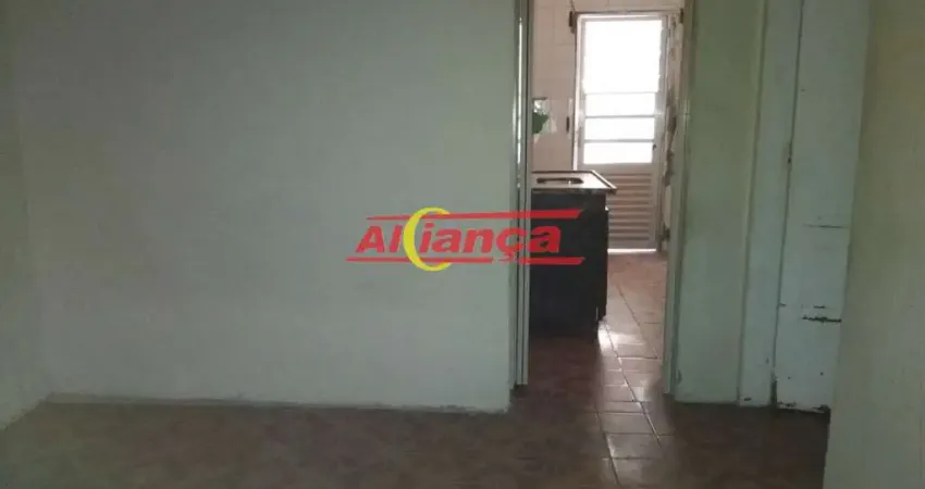 Casa com 2 quartos para alugar, 1 vaga, 190,72 m² - pimentas - guarulhos/sp por 1.600,00