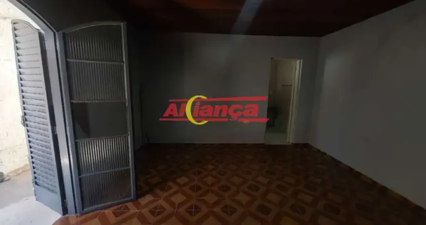 Casa 100m², com 2 quartos, sendo 1 suíte para alugar no vila florida.