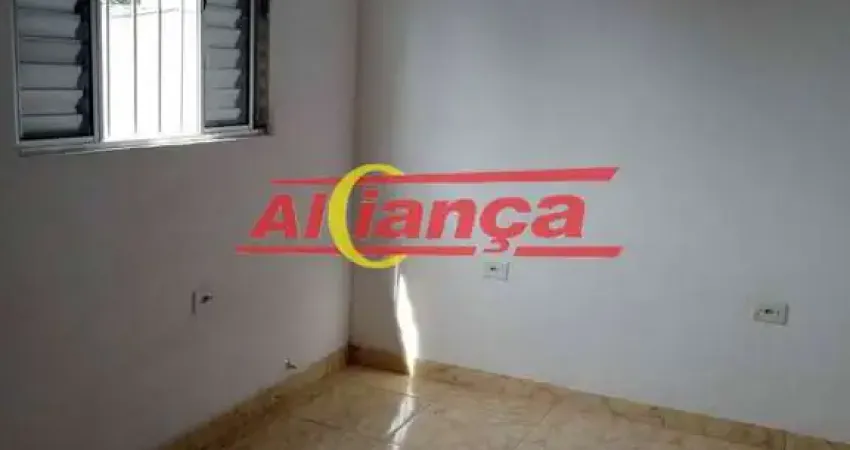 Casa em condomínio fechado com 1 quarto para alugar no Taboão, Guarulhos 