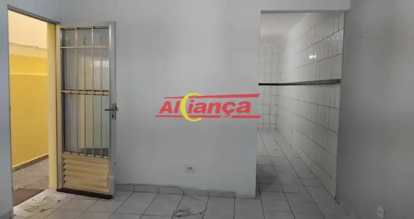 Sobrado 150m², com 2 quartos para locação - parque jurema- r$ 2.000,00