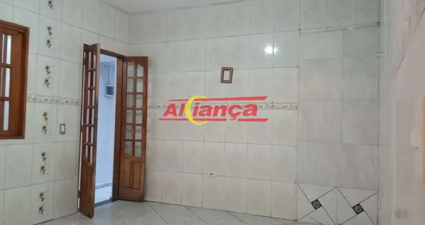 Casa 40m², com 1 quarto para locação no parque alvorada - guarulhos/sp