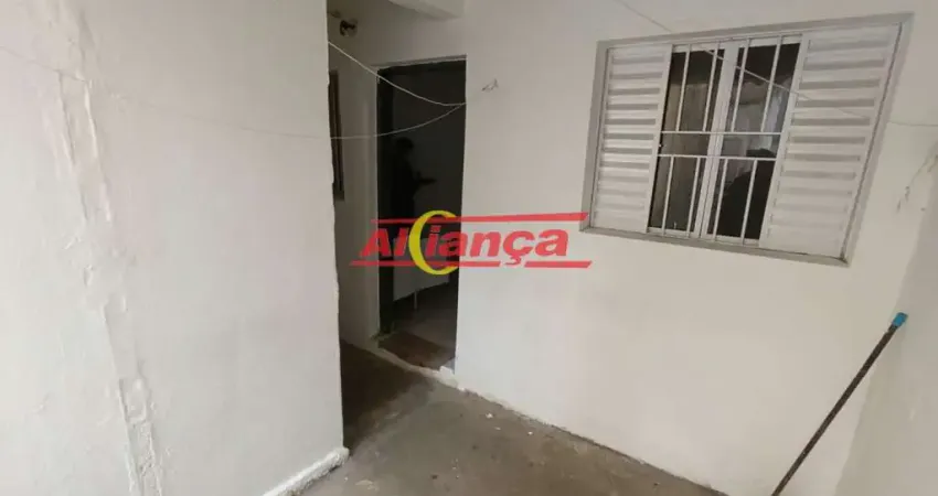 Casa 40m² com 1 quarto para locação - centro - guarulhos/sp por r$ 1.000,00