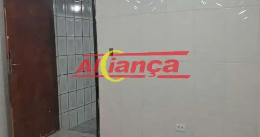 Casa com 25m², 01 quarto no jardim guilhermino - guarulhos/sp por r$ 1000,00