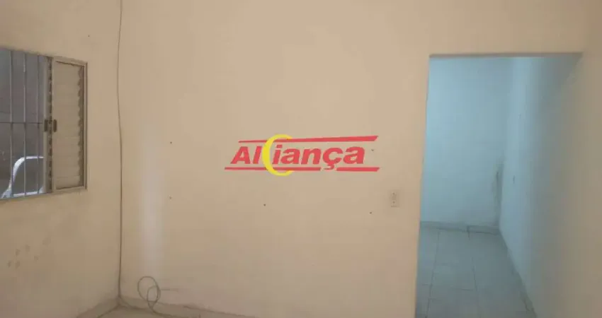 Casa com 30m² à locação,1 quarto no jardim ponte alta - guarulhos/sp r$ 1.000,00