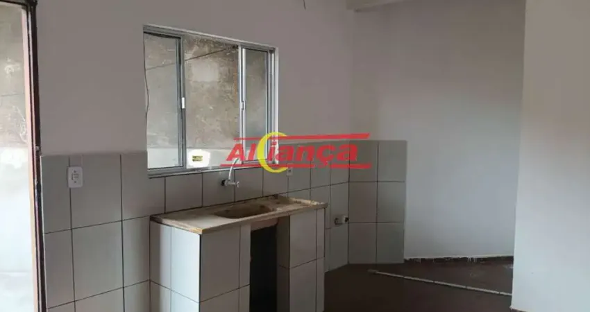 Sobrado com 45m² com 1 quarto para locação na vila augusta - guarulhos/sp por r$ 1.350,00